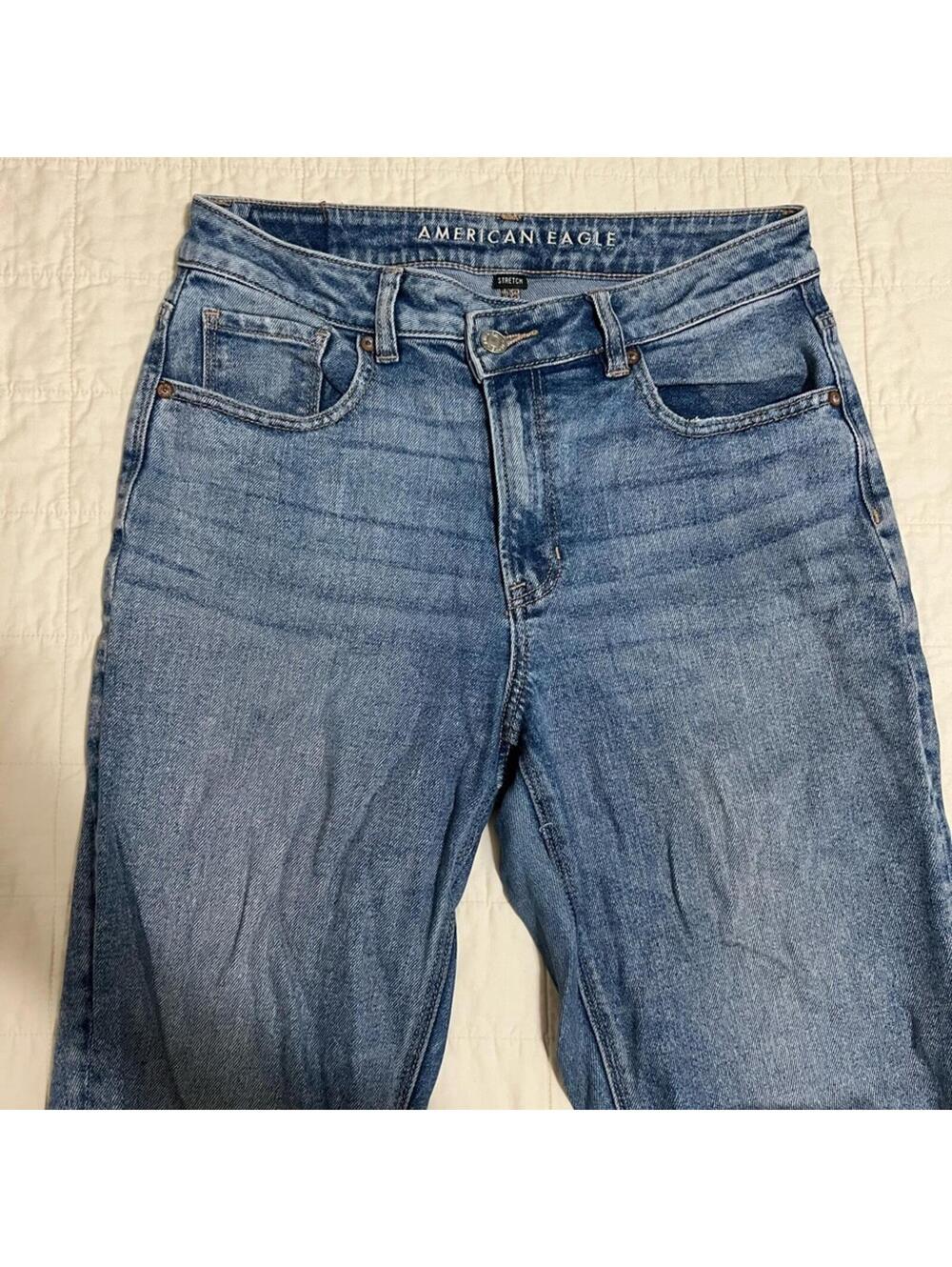 American Eagle Straight Jeans - Picture 2 of 5